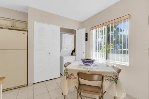 7301 Amberly Lane Delray Beach FL 33446
