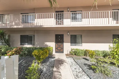 7301 Amberly Lane Delray Beach FL 33446