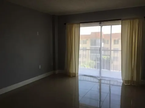 4154 Inverrary Drive Lauderhill FL 33319