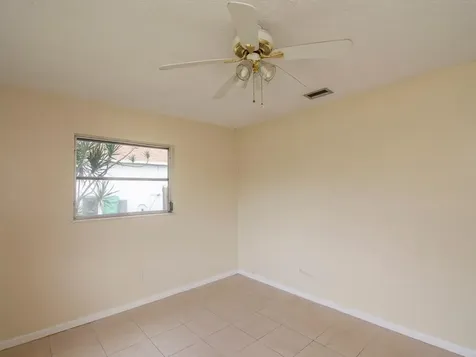 557 SW Duval Avenue Port Saint Lucie FL 34983