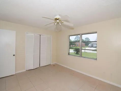 557 SW Duval Avenue Port Saint Lucie FL 34983