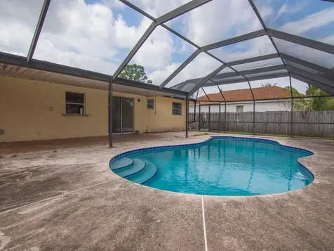557 SW Duval Avenue Port Saint Lucie FL 34983