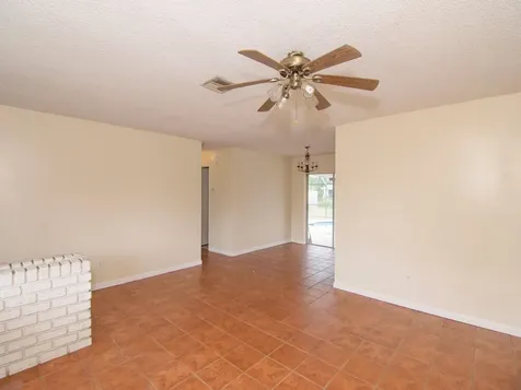 557 SW Duval Avenue Port Saint Lucie FL 34983