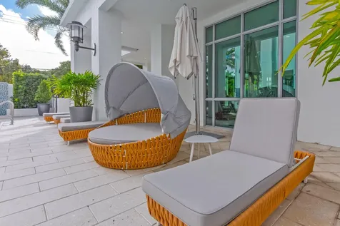 485 E Royal Palm Road Boca Raton FL 33432