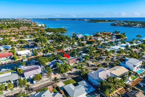 725 Shore Drive Boynton Beach FL 33435