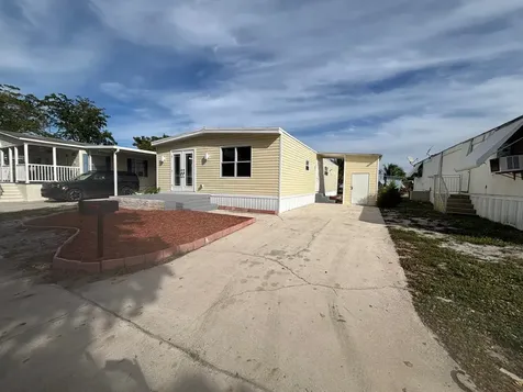 4916 Nw 2nd Ave, Deerfield Beach FL 33064
