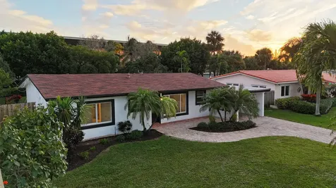 2940 Ne 18th Street Pompano Beach FL 33062