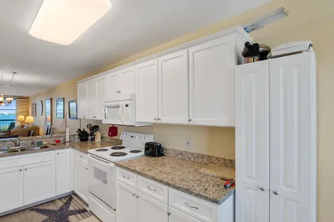 5167 N A1a Highway Hutchinson Island FL 34949