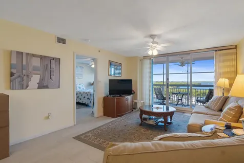5167 N A1a Highway Hutchinson Island FL 34949