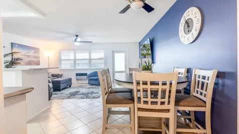77 Markham D Deerfield Beach FL 33442