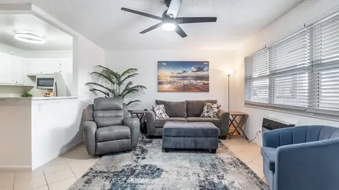 77 Markham D Deerfield Beach FL 33442