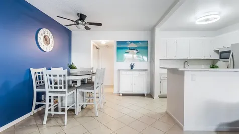 77 Markham D Deerfield Beach FL 33442