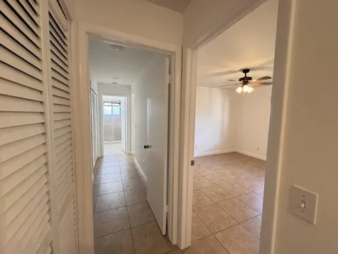 125 S Palmway Avenue Lake Worth Beach FL 33460