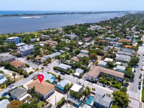 125 S Palmway Avenue Lake Worth Beach FL 33460