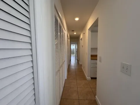 125 S Palmway Avenue Lake Worth Beach FL 33460