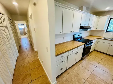 125 S Palmway Avenue Lake Worth Beach FL 33460