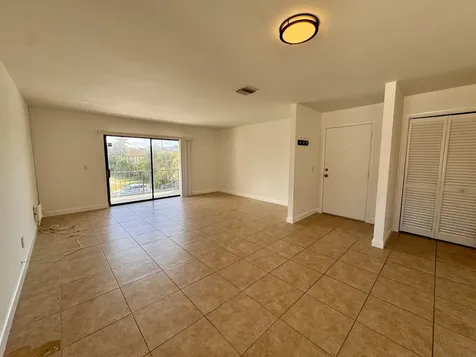 125 S Palmway Avenue Lake Worth Beach FL 33460