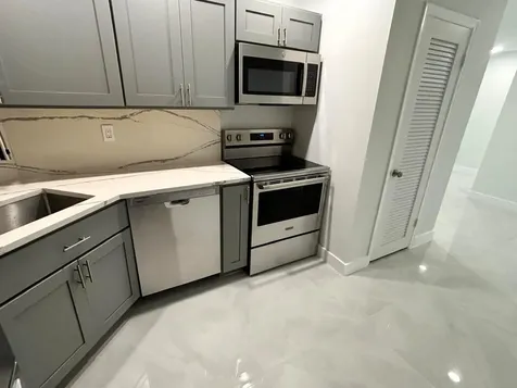 136 Ne 19th Court Wilton Manors FL 33305