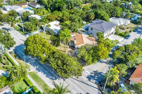 383 31st Court West Palm Beach FL 33407