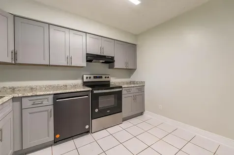 2204 Seaside Drive Greenacres FL 33463