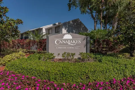 2204 Seaside Drive Greenacres FL 33463
