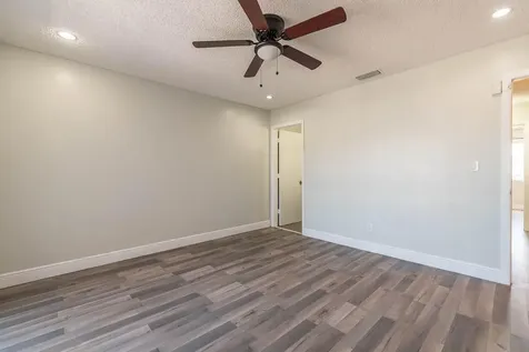 2204 Seaside Drive Greenacres FL 33463