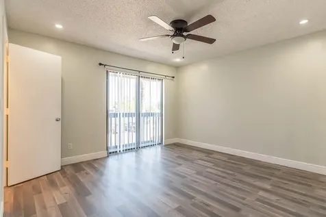 2204 Seaside Drive Greenacres FL 33463