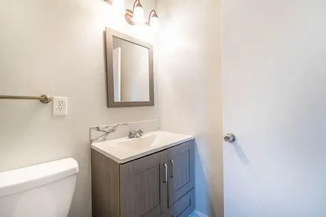2204 Seaside Drive Greenacres FL 33463