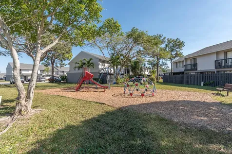 2204 Seaside Drive Greenacres FL 33463