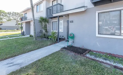 2204 Seaside Drive Greenacres FL 33463