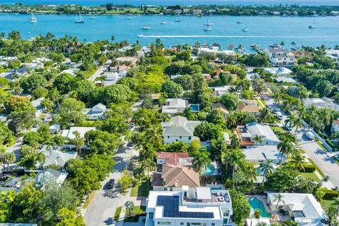 244 31st Street West Palm Beach FL 33407