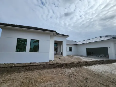 186 Se Fiore Bello Port Saint Lucie FL 34952