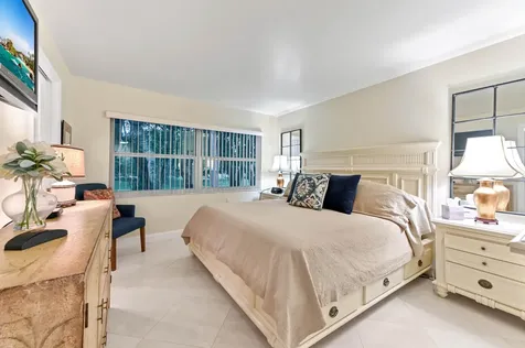 1202 Bahama Bend Coconut Creek FL 33066