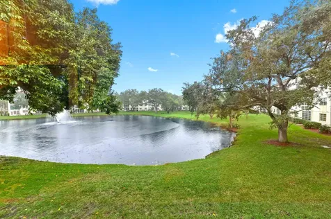 1202 Bahama Bend Coconut Creek FL 33066