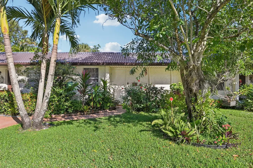 107 Lake Olive Drive West Palm Beach FL 33411