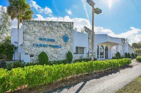 107 Lake Olive Drive West Palm Beach FL 33411