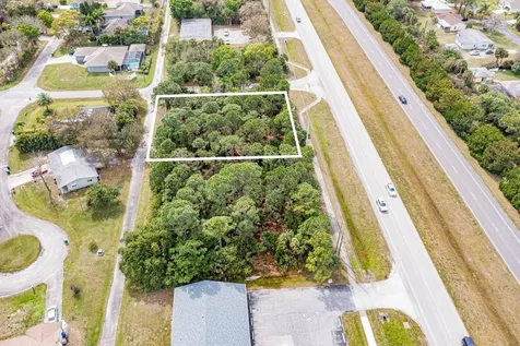 789 Sebastian Boulevard Sebastian FL 32958