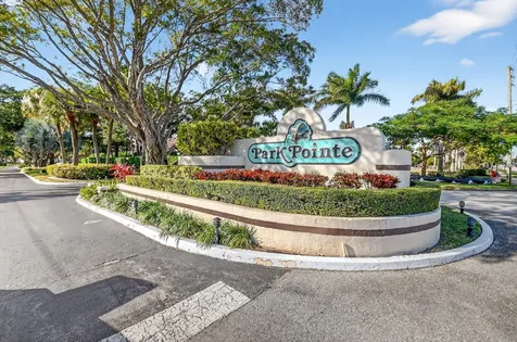 3227 Perimeter Drive Greenacres FL 33467
