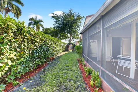 1290 Nw 21st Terrace Delray Beach FL 33445