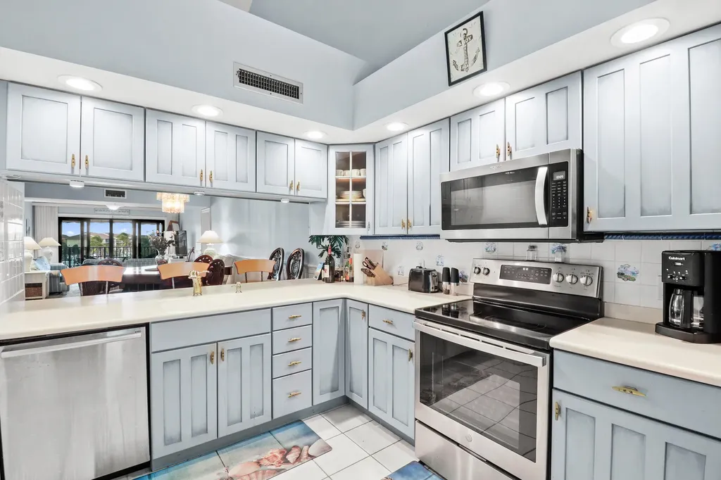 901 Seafarer Circle Jupiter FL 33477