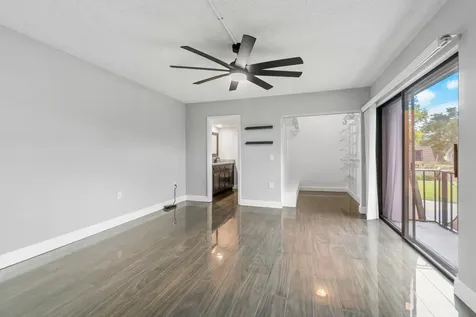 1015 10th Court Palm Beach Gardens FL 33410