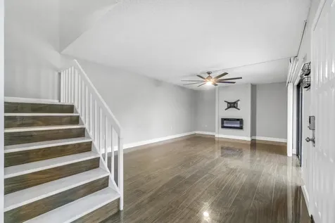 1015 10th Court Palm Beach Gardens FL 33410