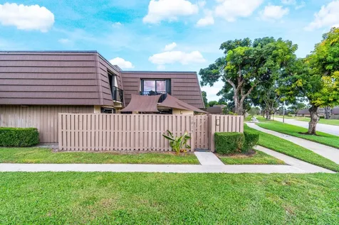 1015 10th Court Palm Beach Gardens FL 33410