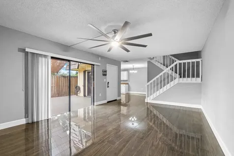 1015 10th Court Palm Beach Gardens FL 33410