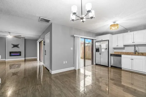 1015 10th Court Palm Beach Gardens FL 33410