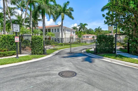 353 Chambord Terrace Palm Beach Gardens FL 33410
