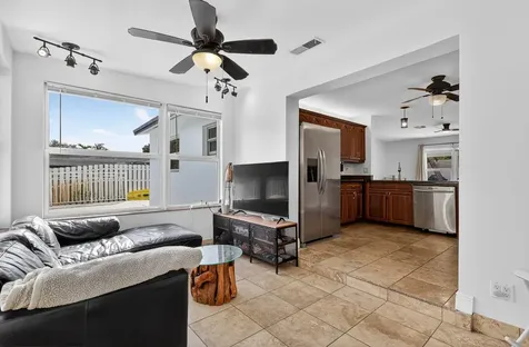 4540 SW 28th Terrace Dania Beach FL 33312