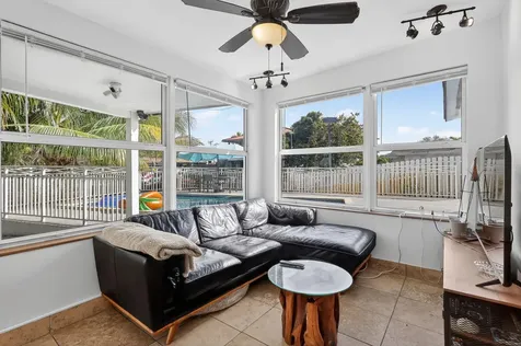 4540 SW 28th Terrace Dania Beach FL 33312