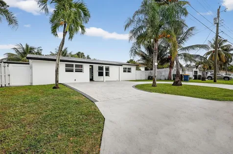 4540 SW 28th Terrace Dania Beach FL 33312