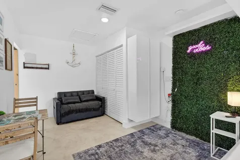 4540 SW 28th Terrace Dania Beach FL 33312